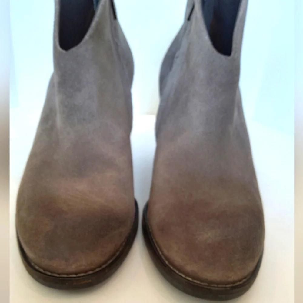 Paul Green Delgado  Toupe suede leather boots